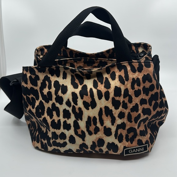 Ganni Leopard Print Crossbody Bag - Picture 4 of 16